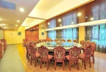 Luanchuan Re-Channel Ferry Lake Hotel Gucheng  Exterior foto